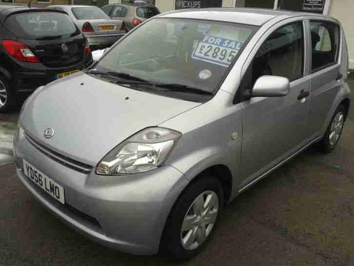 DIAHATSU SIRION 1.3 S WITH VERY LOW MILEAGE &