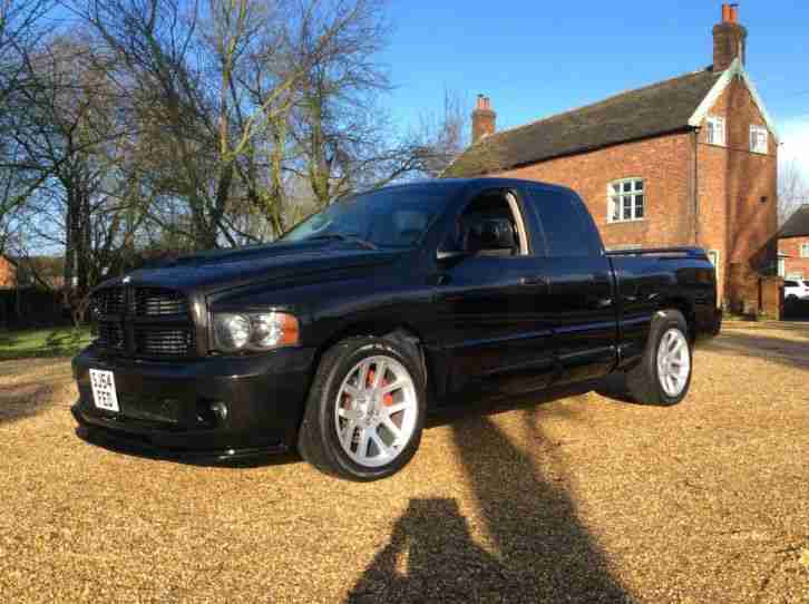 DODGE RAM SRT-10 VIPER PICK-UP