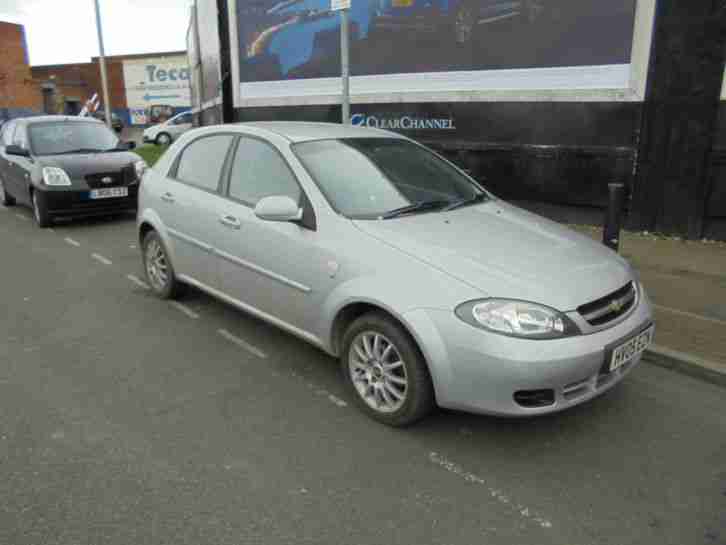 Lacetti 1.6 auto SX