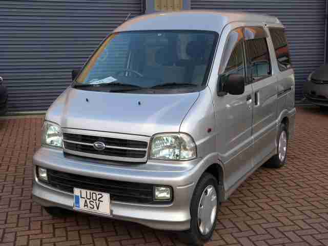 Daihatsu Atrai 7 1.3i 5-Speed