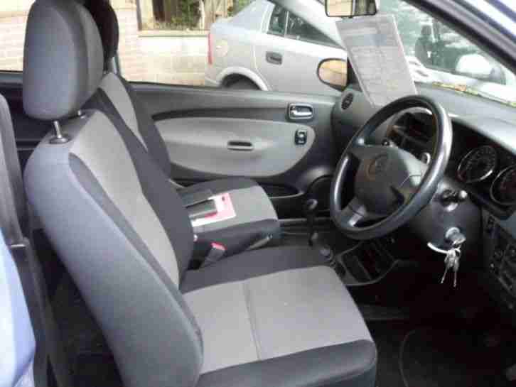 Daihatsu Charade Hatchback EL 2003 (53)