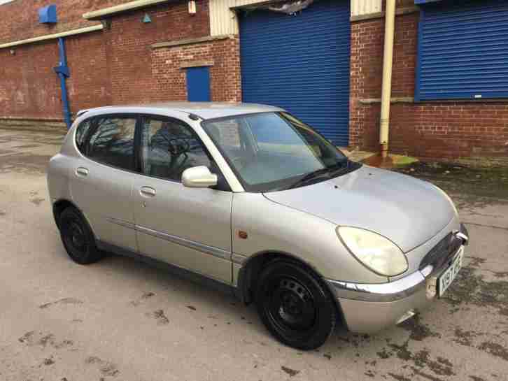 Daihatsu Sirion 1.0 Automatic