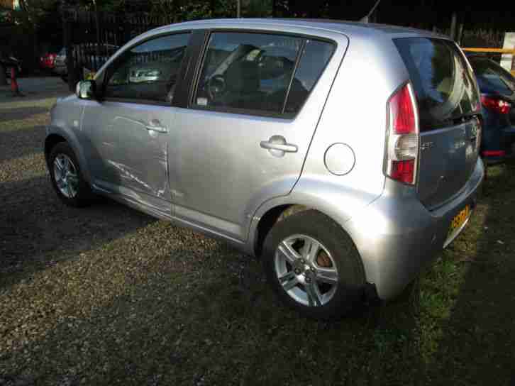 Daihatsu Sirion 1.3 auto SE