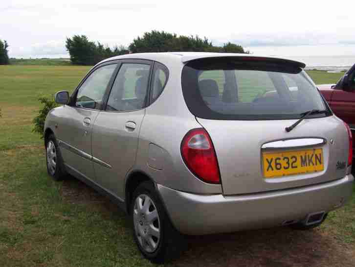 Daihatsu sirion automatic reliable economic