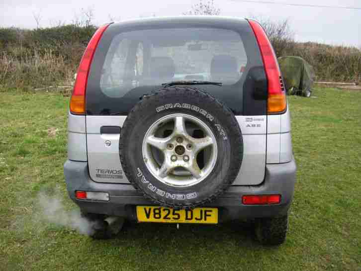 Daihatsu terios 1.3 auto spares or repair