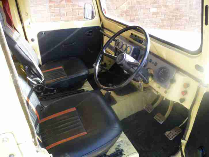 Diahatsu F20 TAFT 4X4 Similiar to Jeep or Early Land Rover
