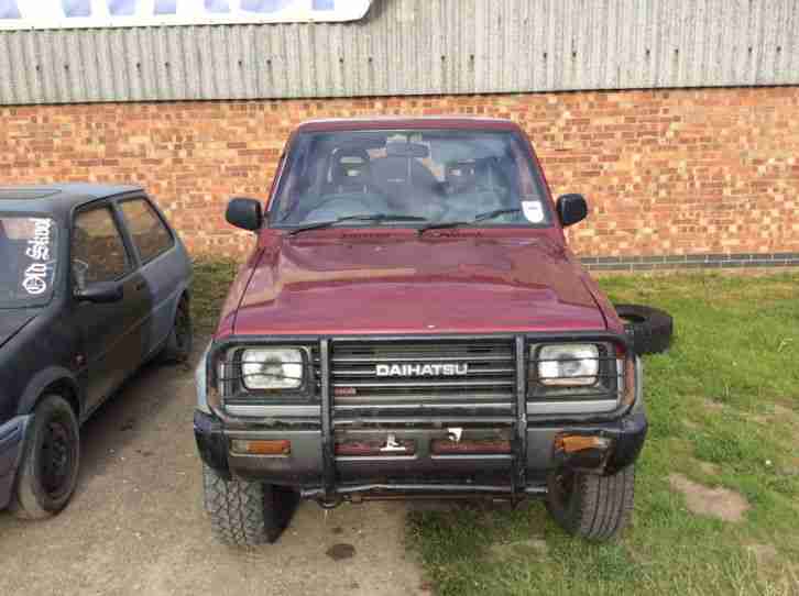 Diahatsu sportrak 4x4 petrol