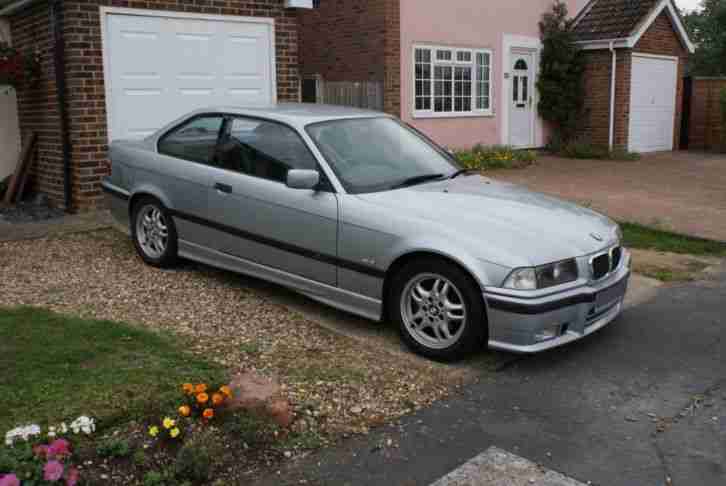 BMW E36 318IS ONE PREVIOUS OWNER SINCE NEW THREE KEYS PART LEATHER SEATS MANUAL