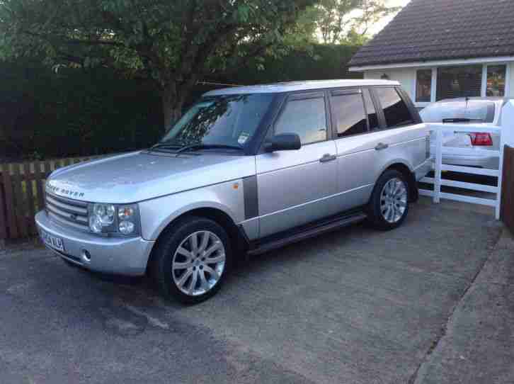 EXCELLENT LAND ROVER RANGE ROVER VOGUE 3.0TD AUTOMATIC