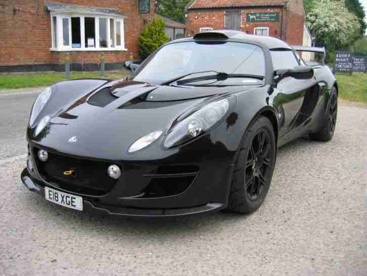 EXIGE RGB 1 OWNER, 3900 MILES, WITH EVERY