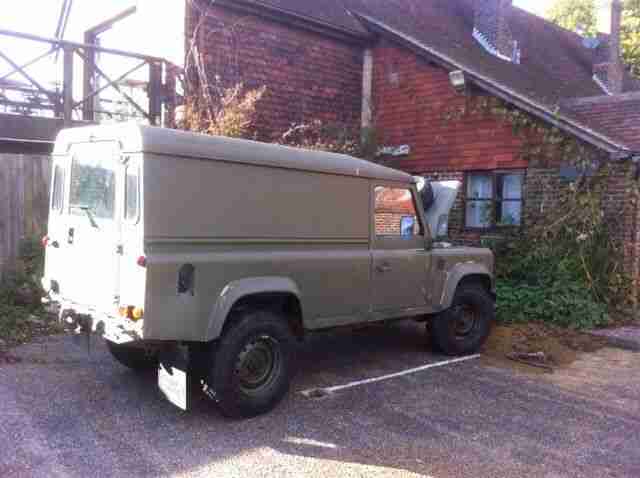 Ex MOD Landrover Defender 110 diesel 300TDI