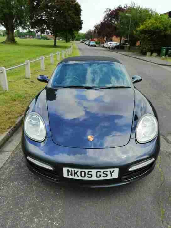 Excellent condition Porsche Boxster 2.7L 987 2005 covertible