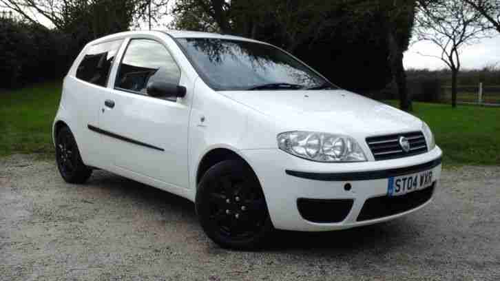 FIAT PUNTO 1.2 ACTIVE 3 DOOR 2004 04 REG 0NLY 59000 MILES CHEAP CAR!!!