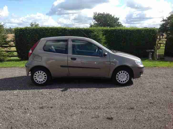 FIAT PUNTO ACTIVE 2005 1.2 3DR 65K M.O.T MAR 2016 VERY CLEAN CAR INSIDE AND OUT