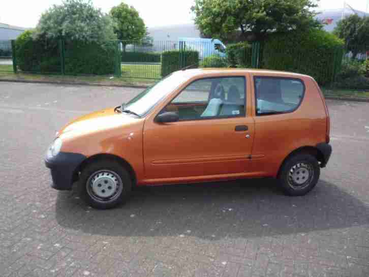 FIAT SEICENTO 1.1 S... ** LOW INSURANCE ** 14 X Service Stamps ** 2002 Petrol