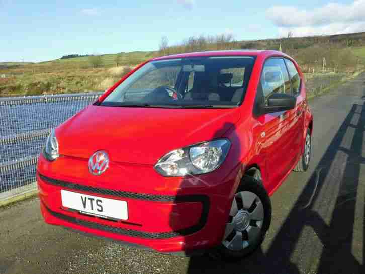 FINANCE REPOSSESSION 2013 VOLKSWAGEN TAKE UP RED 3 DOOR & ONLY 32000 MILES
