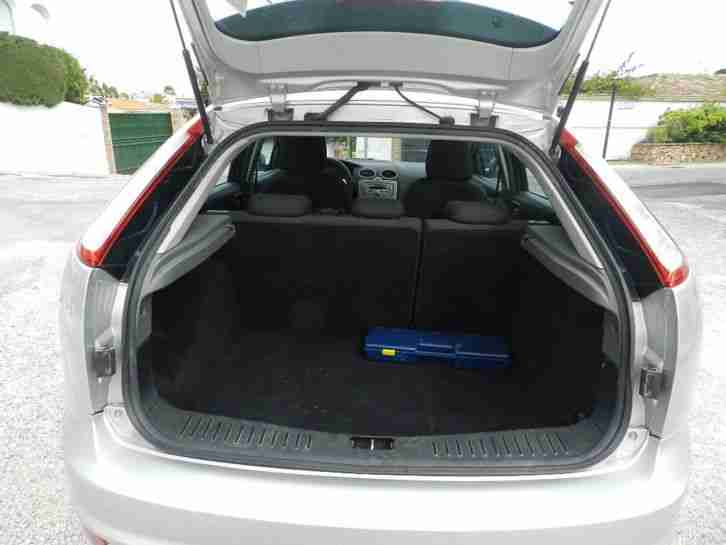 FORD FOCUS 1,6 AUTO ,ONE OWNER LHD SPANISH REG IN SPAIN