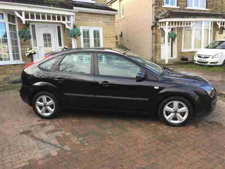 FORD FOCUS 1.6 AUTOMATIC ZETEC 2005 (CLIMATE PACK) 5DR, FULL SERVICE HISTORY