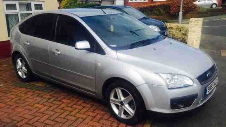 FORD FOCUS 1.6 Titanium [115]