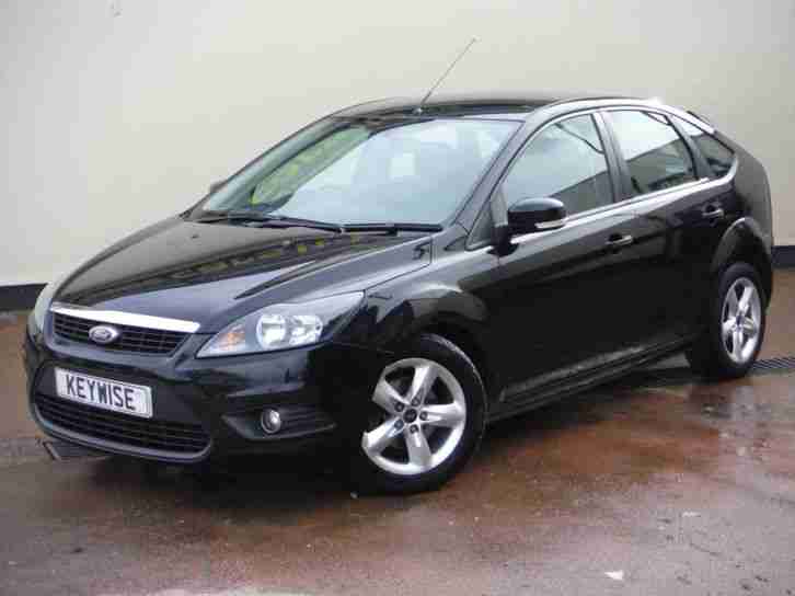 FOCUS 1.6 ZETEC 5DR WITH ONLY 47,900