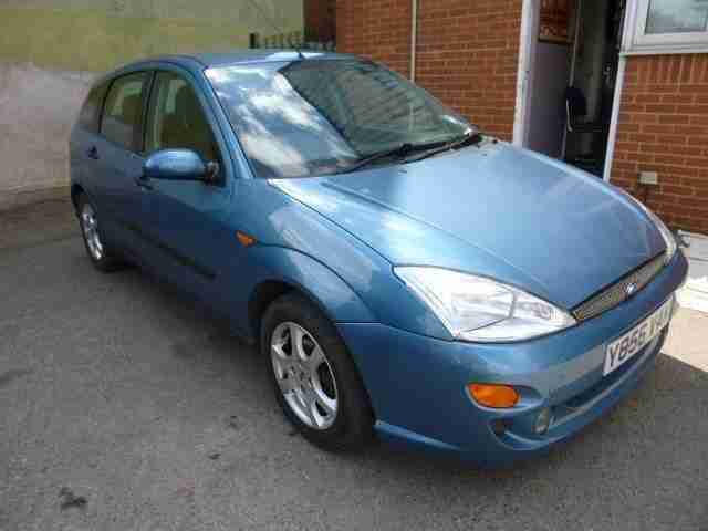 FOCUS 1.8 ZETEC COLLECTION 16V 5 DOOR