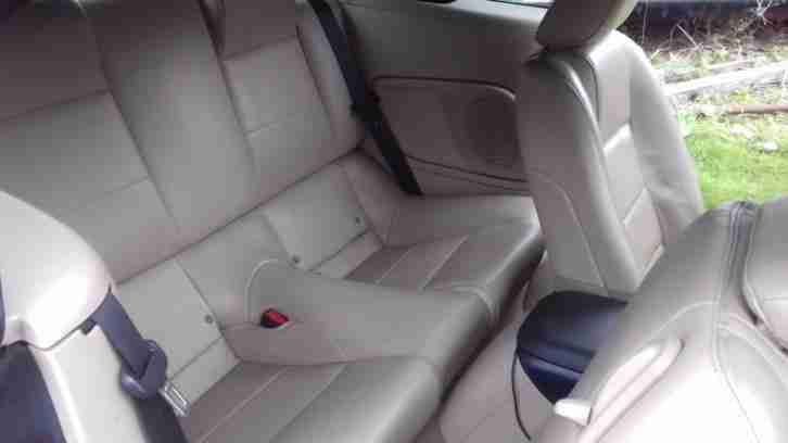 FORD MUSTANG GT 4.0 V6 AUTOMATIC CONVERTIBLE - LHD LEFT HAND DRIVE