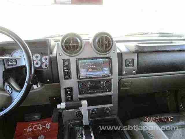 FRESH IMPORT HUMMER H2 6.0 V8 AUTOMATIC BLACK