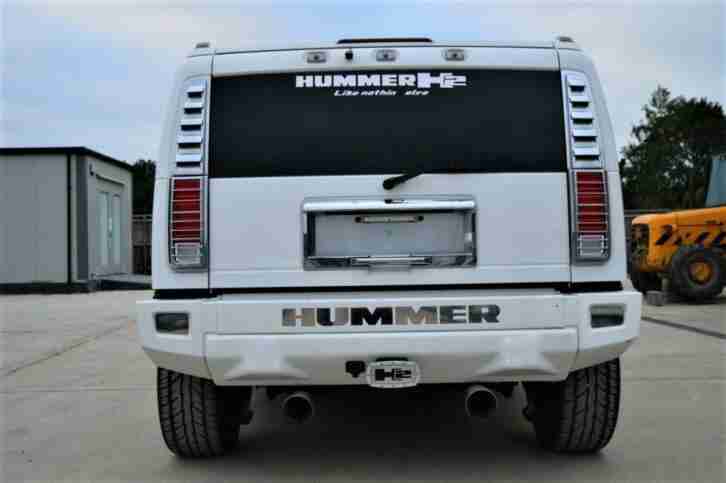 FRESH IMPORT HUMMER H2 CHROME PACK 6.0 V8 AUTOMATIC WHITE 7 SEATER
