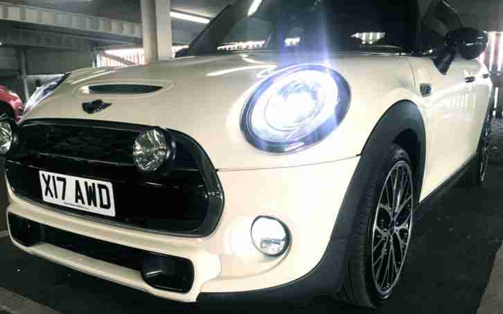 FULLY LOADED Mini CooperS Auto 5dr (Pepper White) £29,000 (NEW) - PRICED TO SELL