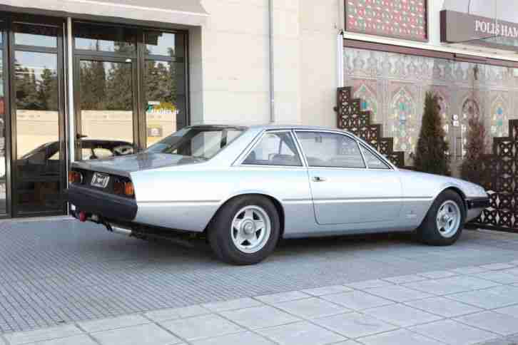 Ferrari 365 GT4 2+2