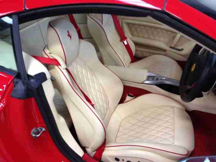 Ferrari California 4.3 auto