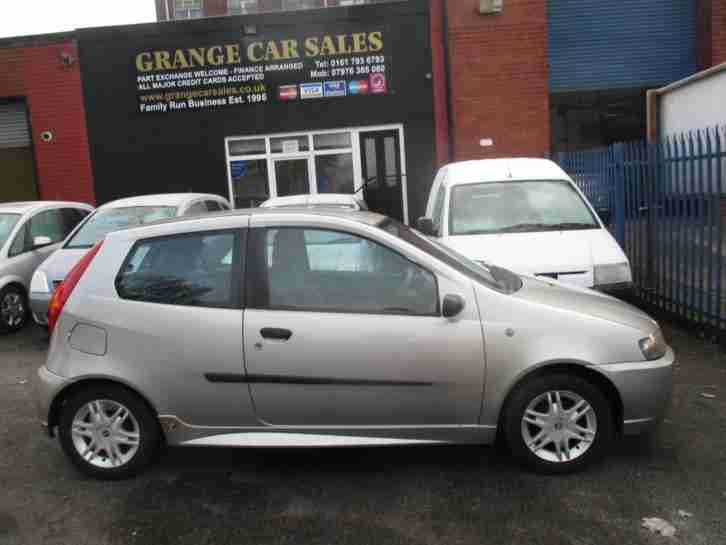 Fiat Grande Punto 1.2 Active ,FULL SERVICE HISTORY,2 FORMER KEEPERS