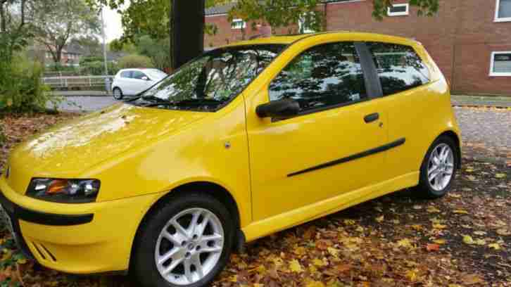 Fiat Punto Sporting 16 valve chipped, Loaded with alloys rear spoiler skirt kit