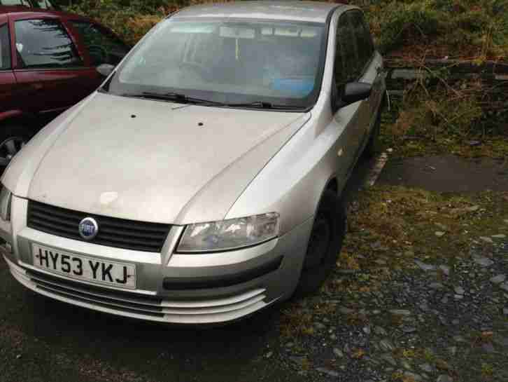 Fiat Stilo 1.9 diesel 5 door hatchback 53 reg for spares or repair