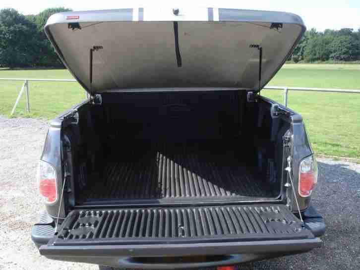 Ford F150 2WD LIGHTNING PICKUP 5.4 SUPERCHARGED 380 BHP