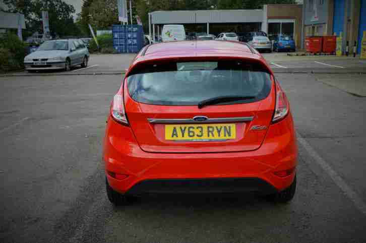 Ford Fiesta 1.25 ( 82ps ) Zetec 5dr ( Bury St Edmunds IP32 7DF )