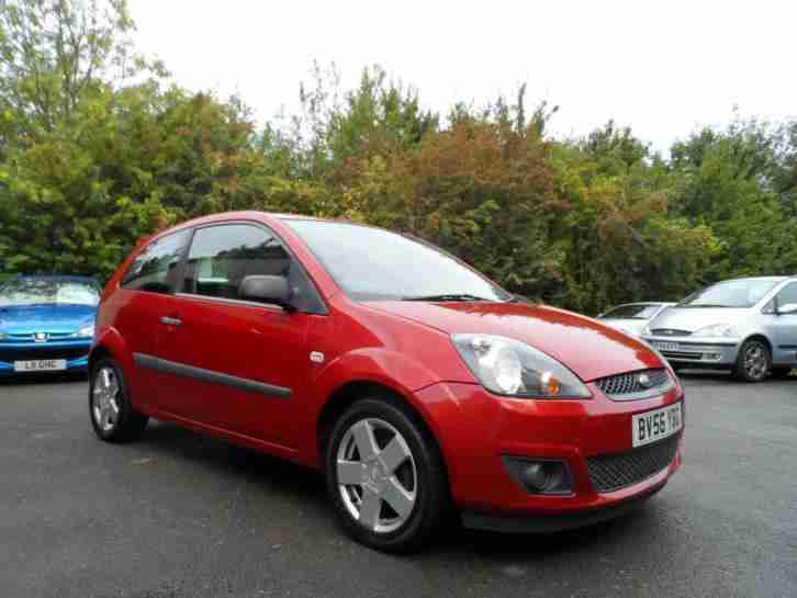 Ford Fiesta 1.25 Zetec Climate 3 DOOR ALLOYS CD PLAYER AIR CON 56 PLATE