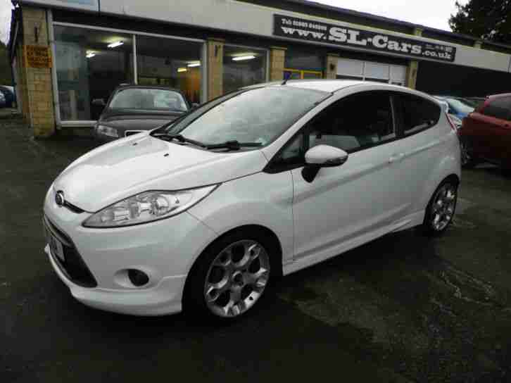 Ford Fiesta 1.6 ( 120ps ) 2010.5MY Zetec S