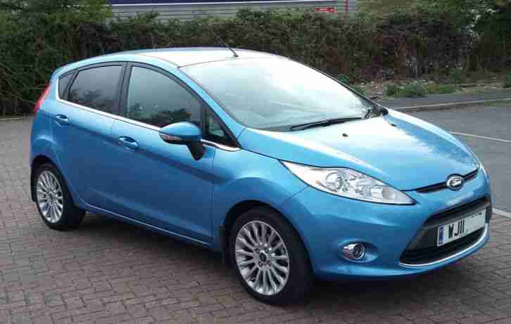 Fiesta Titanium 1.6 TDCI Blue 5 door