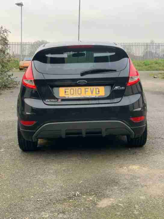 Ford Fiesta Zetec S 1.6 black car petrol ( car for sale )