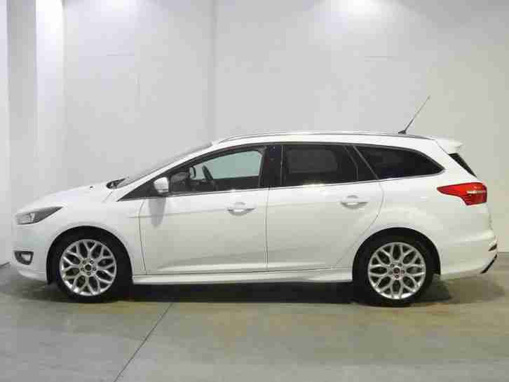 Ford Focus 1.5 TDCi 120 Zetec S Navigation 5dr