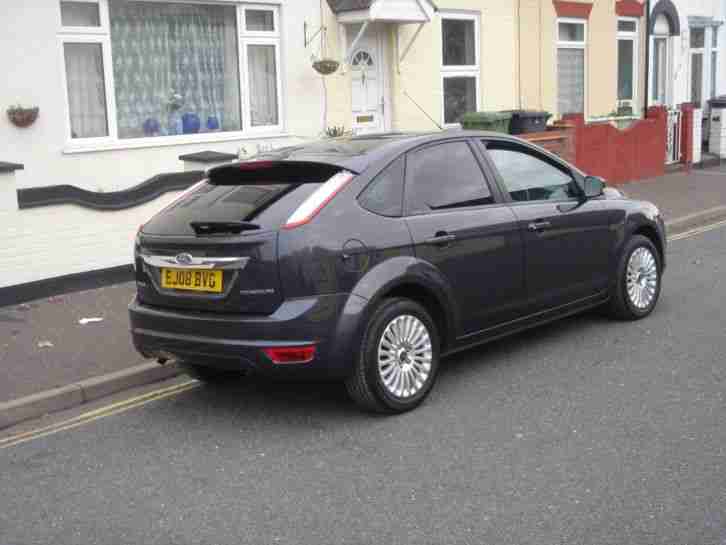 Ford Focus 1.6 ( 100ps ) 2008.25MY Titanium