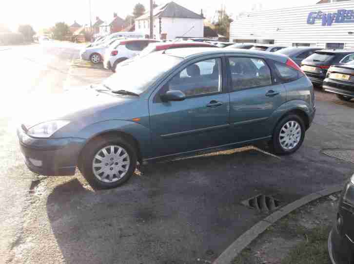 Ford Focus 1.6i 16v 2002.25MY Ghia