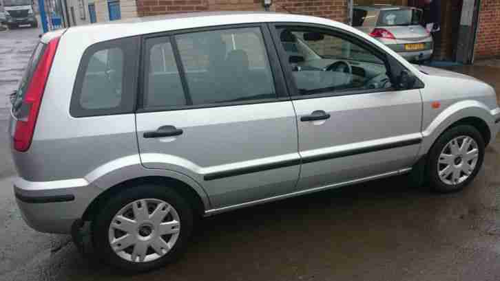 Ford Fusion 1.4 2003.25MY 2