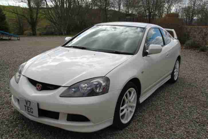 HONDA INTEGRA DC5 (2005)