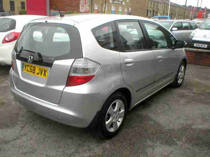 HONDA JAZZ 1.4i-vtec es 15000 MILES,ONE OWNER FULL HONDA HISTORY,IMMACULATE !!!