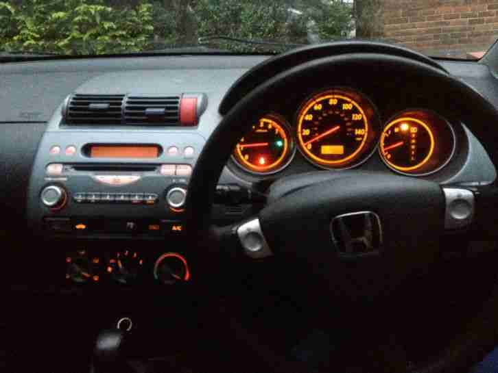 HONDA JAZZ SE CVT AUTOMATIC 2004 1.3 ENGINE PERFECT BUT SPARES OR REPAIRS