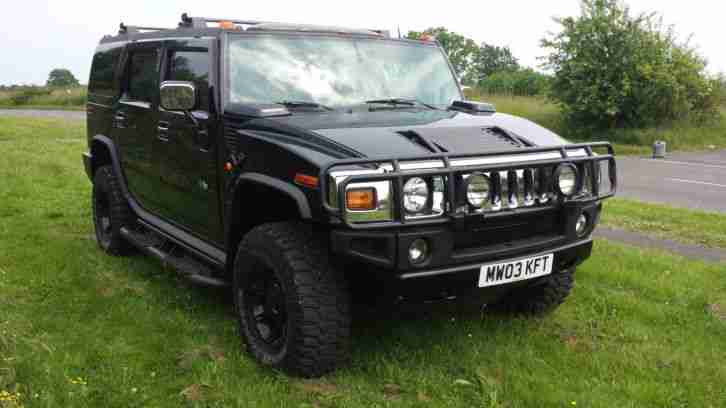 HUMMER H2 AMERICAN LUXURY 4x4 2003 IN STEALTH BLACK WITH 12 MONTHS MOT.