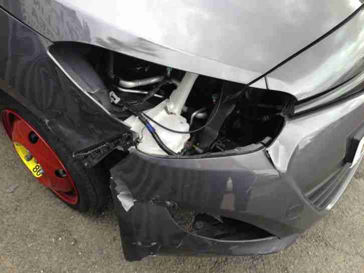 HYUNDAI 120 ACTIVE - PETROL - 2014 - UNRECORDED DAMAGE / SALVAGE