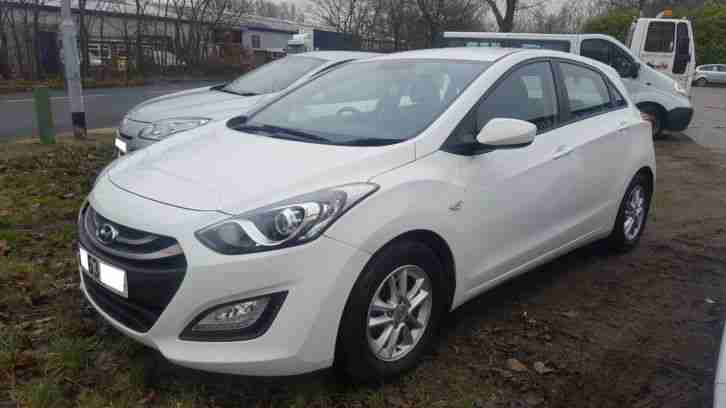 HYUNDAI I30 ACTIVE CRDI 6 SPEED AUTOMATIC DIESEL 63 Plate